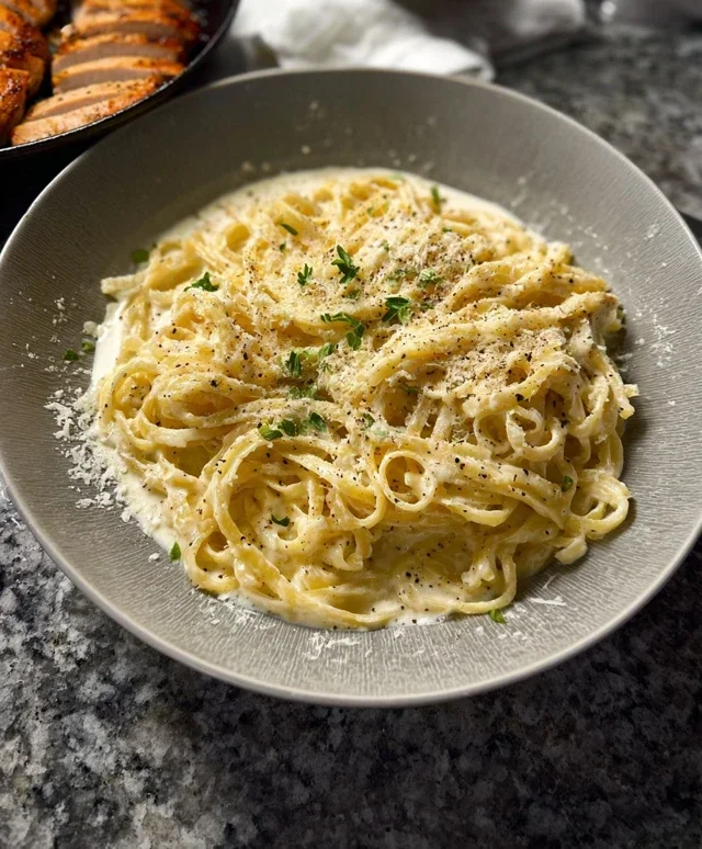 Creamy White Sauce Pasta